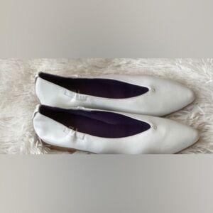 New  women’s Sz 10N pointed toe Flats WHITE leather casual business loafer shoes